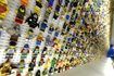 5000 jouets LEGO sur affichage mural