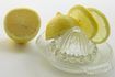 Le jus de citron a des propriétés de blanchiment naturels.