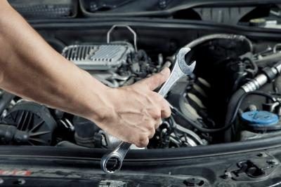 Déterminez si vous avez besoin d'un mécanicien's license to start a mobile mechanic business.